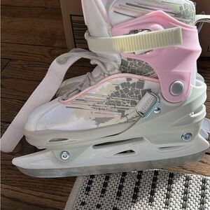 Kids Ice Skates with Pink and White Design